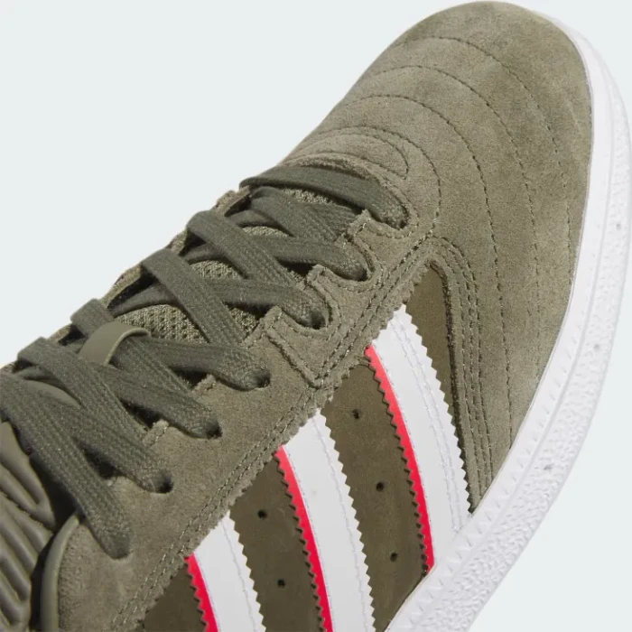 adidas Busenitz olive strata/red/cloud white (Herren)