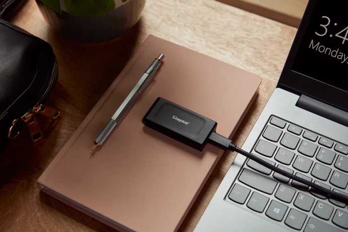 Kingston XS1000 Portable SSD, 1TB, USB-C 3.1