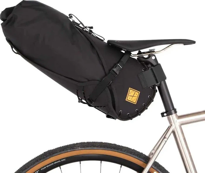 Restrap Satteltasche mit Packsack