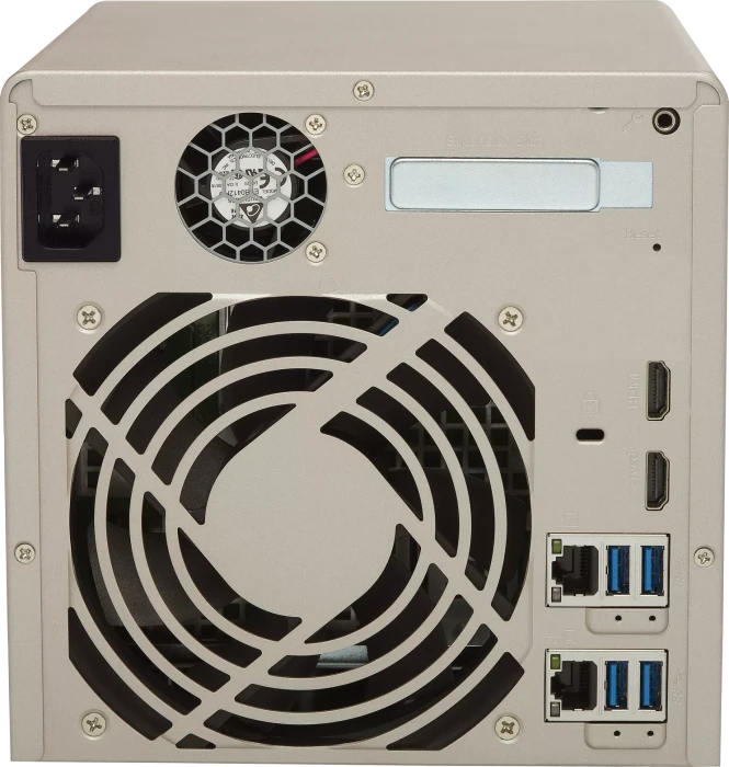 QNAP TVS-463, 4GB RAM, 2x RJ-45 1000Base-T, 5x USB-A 3.0