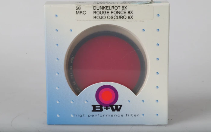 B+W F-Pro S/W 630 (091) MRC Rotfilter dunkel 58mm