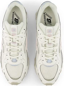 New Balance 204L sea salt