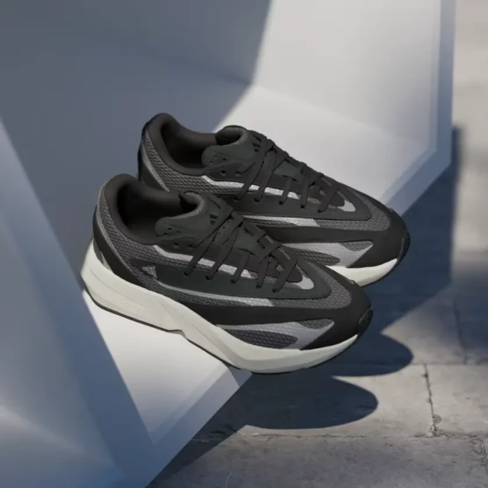 adidas Lightstride core black/silver metallic/grey six (Damen)