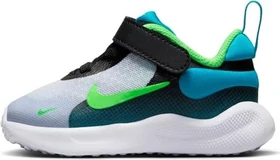 Nike Revolution 7 black/football grey/aquamarine/green strike (Junior)