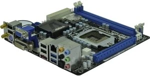 ASRock H67M-ITX/HT (Intel 1155)