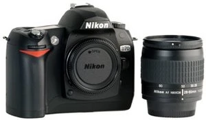Nikon D70 mit Objektiv AF 28-80mm 3.3-5.6 G und AF 70-300mm 4.0-5.6 G