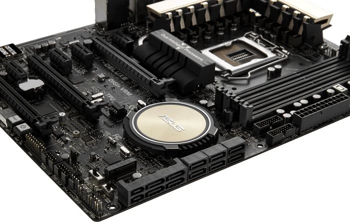 ASUS Z97-Deluxe (Intel 1150)
