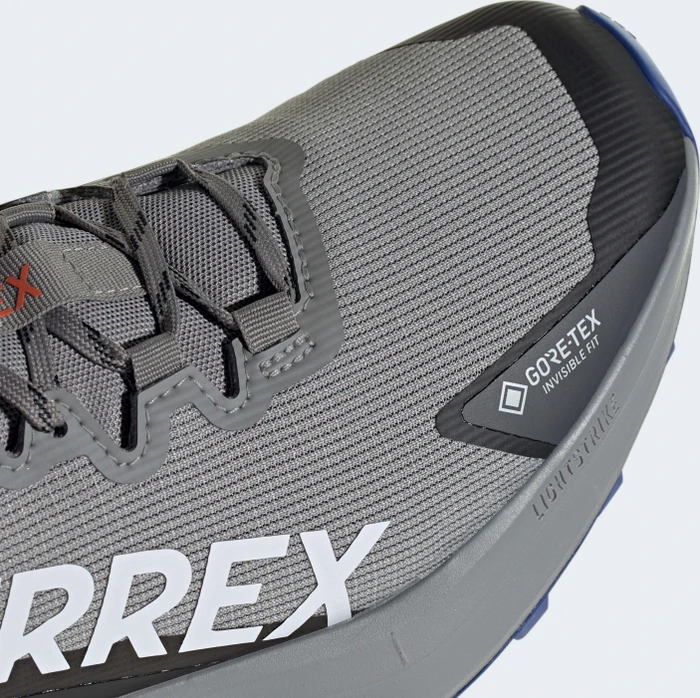 adidas Terrex Agravic GTX charcoal solid grey/semi impact orange/semi lucid blue (Herren)