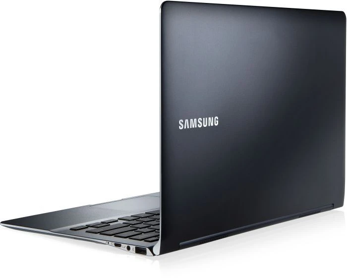 Samsung 900X3C, Core i5-3317U, 4GB RAM, 128GB SSD, DE