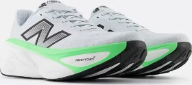 New Balance Fresh Foam X More v5 ice blue/electric jade/black (Herren)