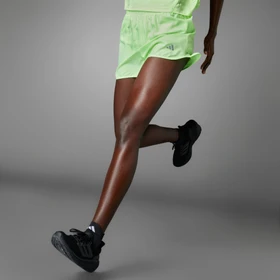 adidas Run It Laufhose kurz green spark (Damen)