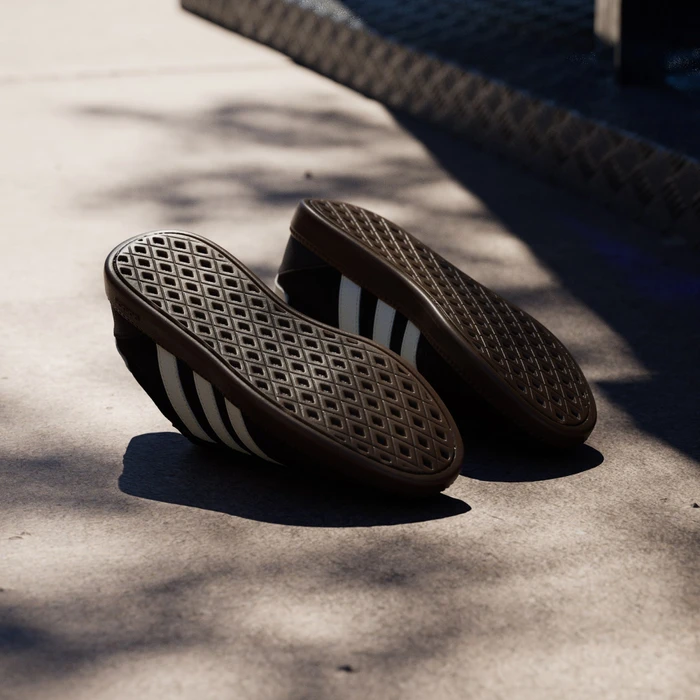 adidas Breaknet Sleek aurora coffee/off white/gum5 (Damen)