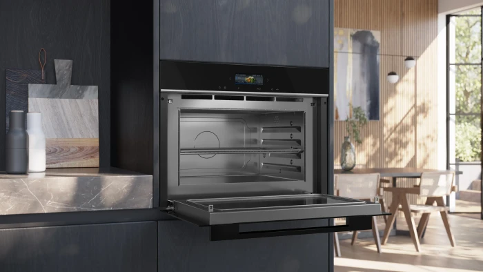 Siemens iQ700 CE732GXB1 Mikrowelle mit Grill