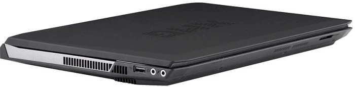 Schenker XMG P304-2OY, Core i7-4710MQ, 8GB RAM, 120GB SSD, 500GB HDD, GeForce GTX 860M, DE