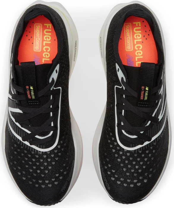 New Balance FuelCell SuperComp Trainer black/black metallic/neon dragonfly (Herren)