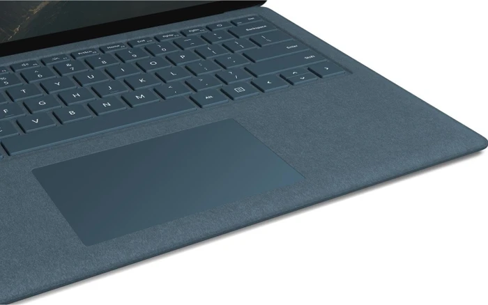 Microsoft Surface Laptop, Kobalt Blau, Core i5-7200U, 8GB RAM, 256GB SSD, DE