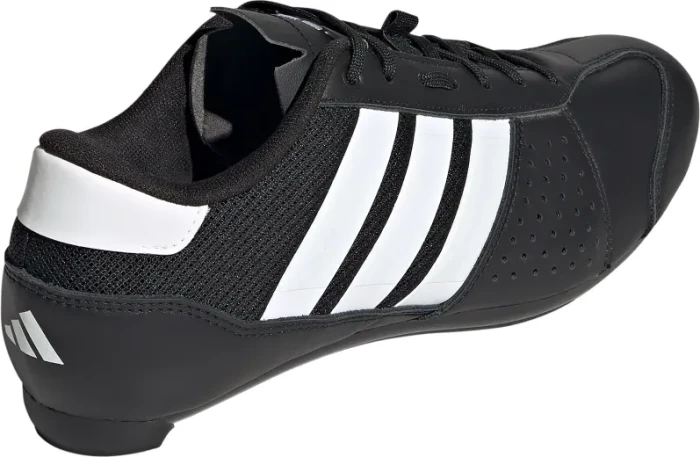 adidas Originals Heritage Road core black/feather white