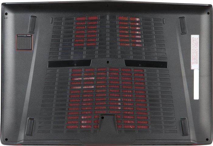 MSI GT72VR 7RE-432 Dominator Pro, Core i7-7700HQ, 16GB RAM, 512GB SSD, 1TB HDD, GeForce GTX 1070, DE
