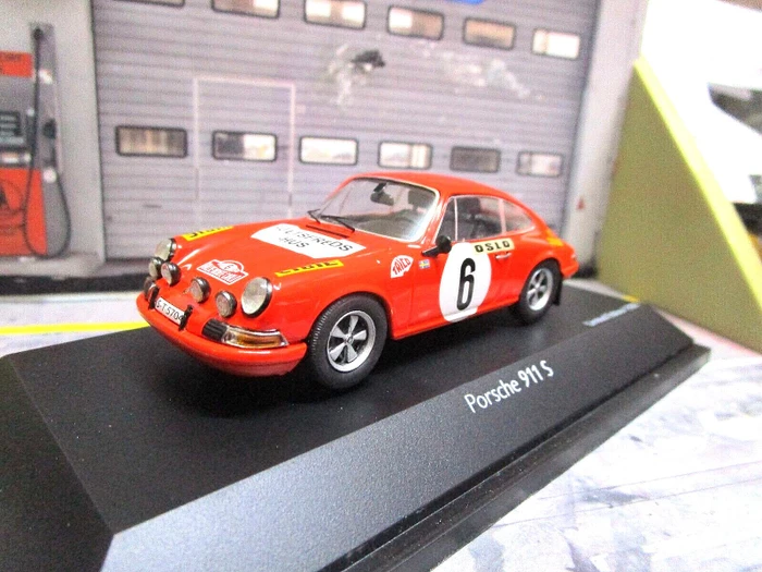 Schuco Porsche 911S #6 "Rallye Monte Carlo '70" (Waldegaard / Helmer)