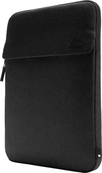 Incase Crosstown Sleeve 16" (MacBooks), schwarz