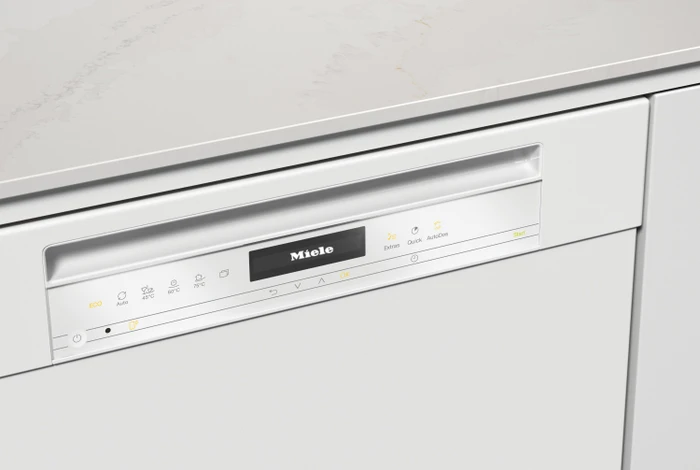 Miele G 7623 SCU AutoDos E brillantweiß
