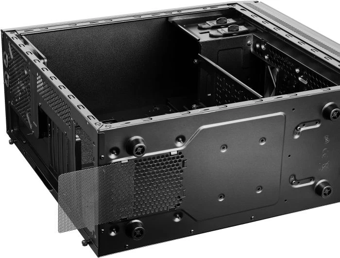Cooler Master Silencio 452, schallgedämmt