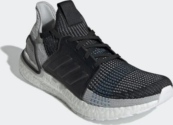 adidas Ultraboost 19 core black/grey six/shock cyan (Herren)
