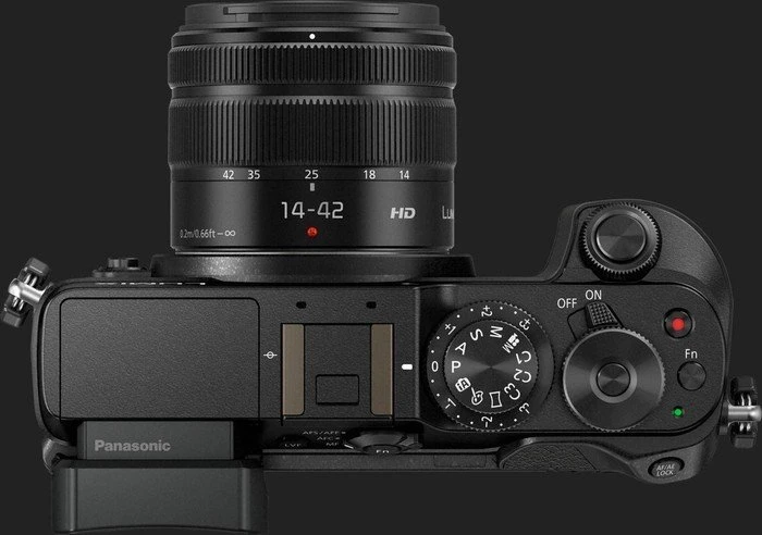 Panasonic Lumix DMC-GX8 schwarz mit Objektiv Lumix G Vario 14-42mm 3.5-5.6 II ASPH OIS