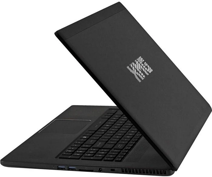 Schenker XMG C703-8UV, Core i7-4700MQ, 8GB RAM, 500GB HDD, GeForce GTX 765M, DE