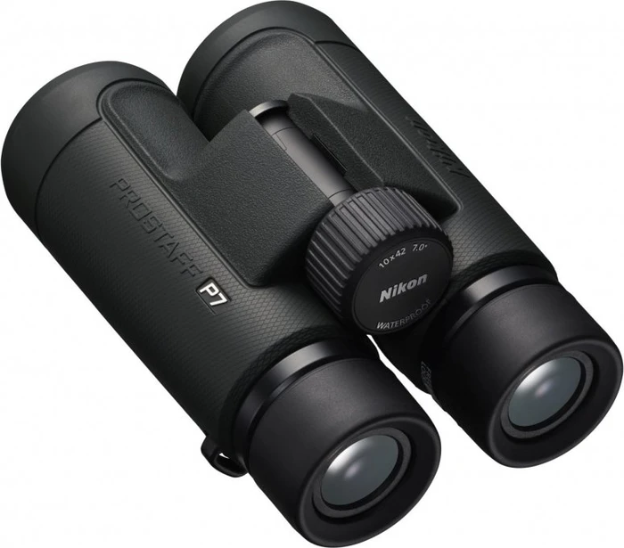Nikon Prostaff P7 10x42