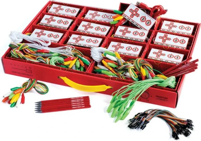MakeyMakey Classroom STEM Pack 2097890