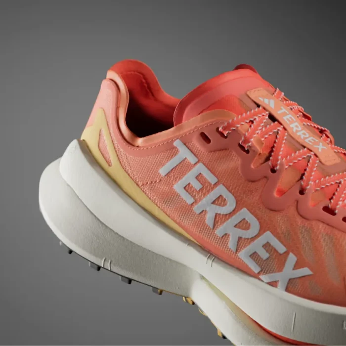 adidas Terrex Agravic Speed amber tint/crystal white/semi spark (Damen)