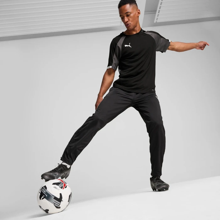 Puma Future 7 Ultimate Low FG/AG puma black/puma silver