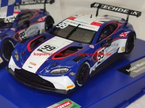 Carrera Digital 132 Aston Martin Vantage GT3