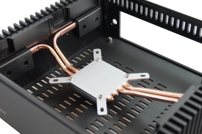 Nanum SE-TC5, silber, Mini-ITX