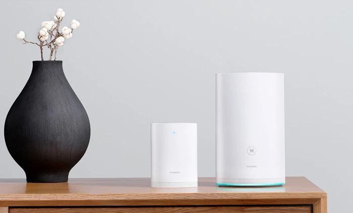 Huawei WiFi Q2 Pro 1+2, Router und 2x Powerline/WLAN-Access Point Set, 3er-Bundle