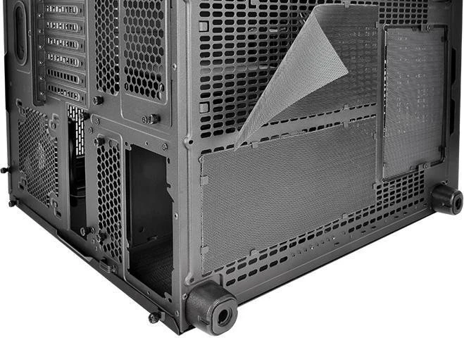 Thermaltake Core X5, Acrylfenster