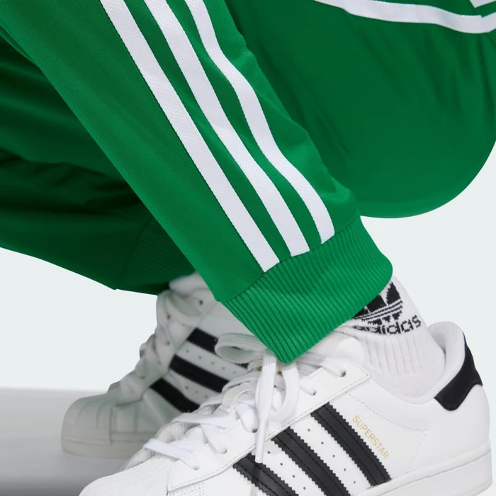 adidas Adicolor SST Trainingshose lang grün (Junior)
