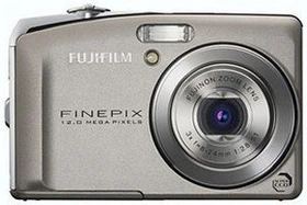 Fujifilm FinePix F50fd silber