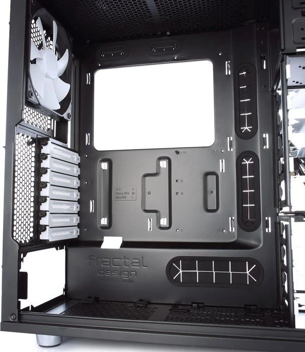 Fractal Design Define R5 Black, schallgedämmt