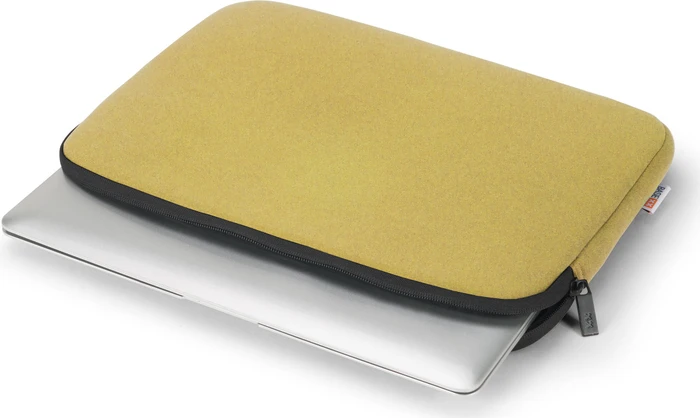 Dicota Base XX Sleeve 15-15.6" Schutzhülle, Camel Brown