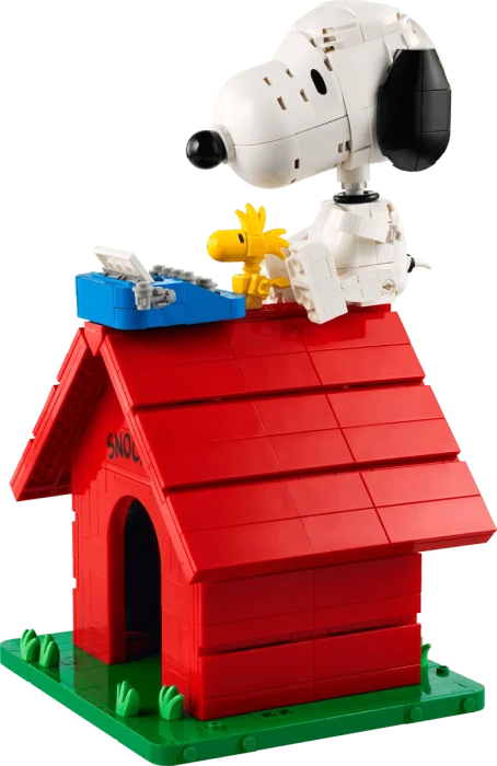 LEGO Ideas - Peanuts: Snoopys Hundehütte