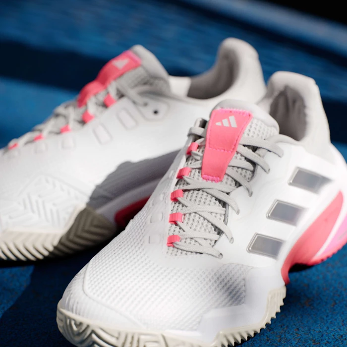 adidas Barricade 13 cloud white/champagne met./lucid red (Damen)