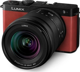 Panasonic Lumix DC-S9 rot mit Objektiv Lumix S 20-60mm 3.5-5.6