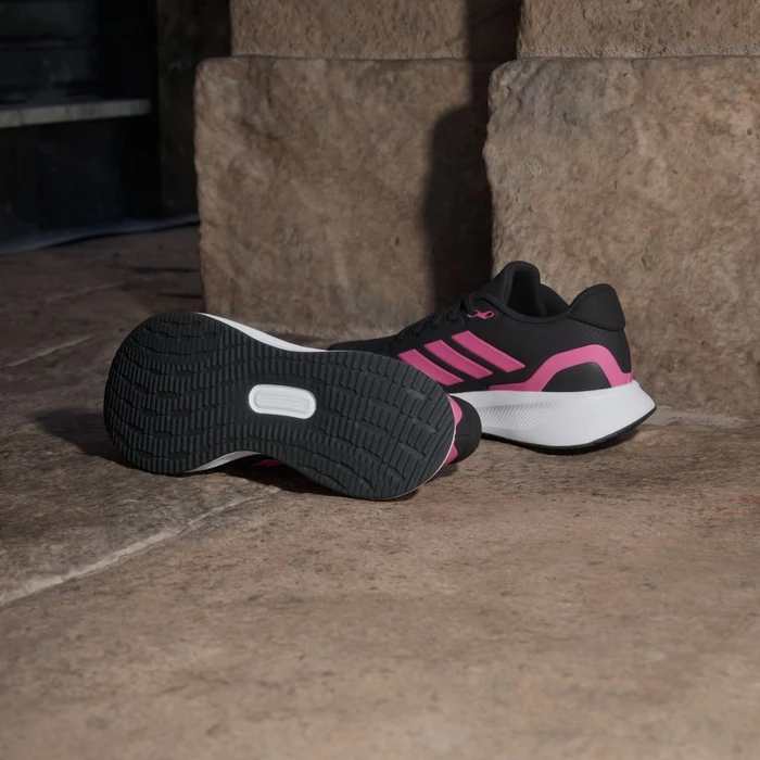 adidas Runfalcon 5 core black/pink fusion/cloud white (Damen)