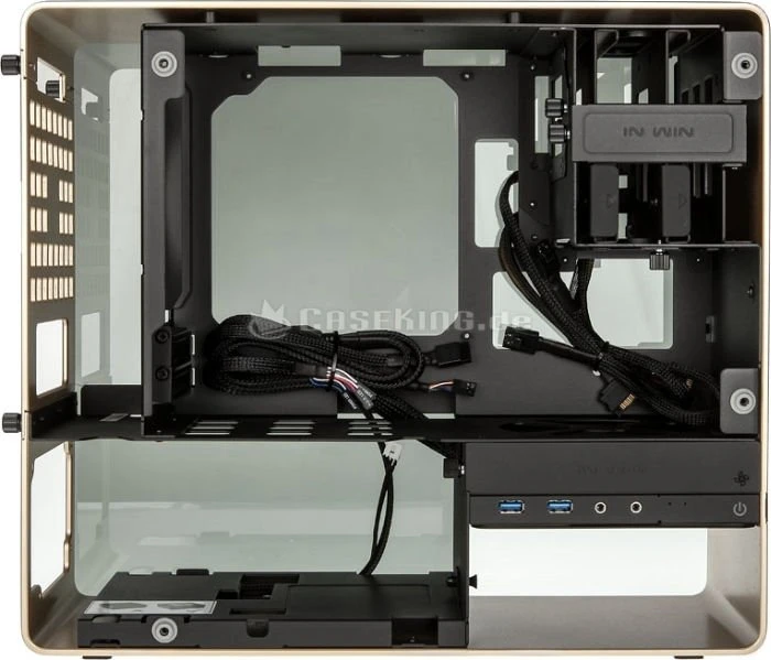 In Win 901 gold, Glasfenster, Mini-ITX