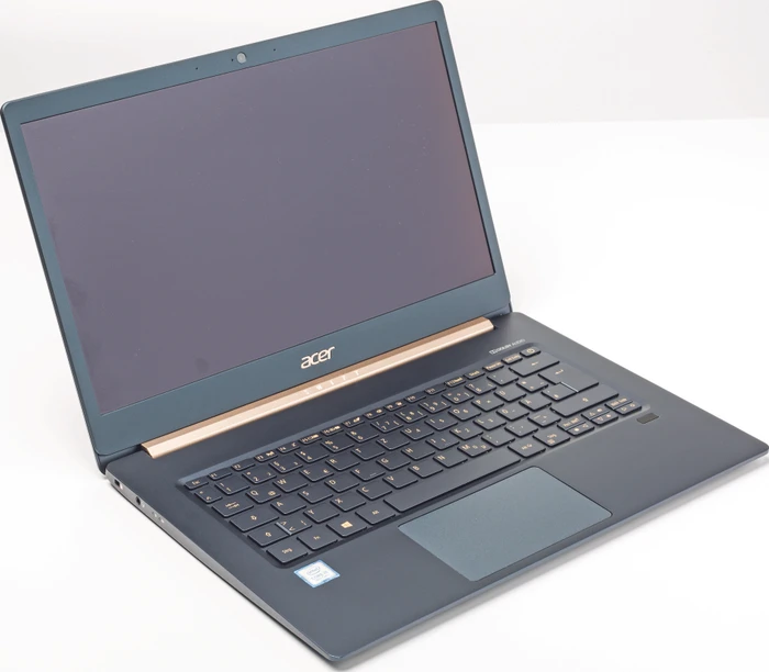 Acer Swift 5 SF514-52T-59HY, blau, Core i5-8250U, 8GB RAM, 256GB SSD, DE