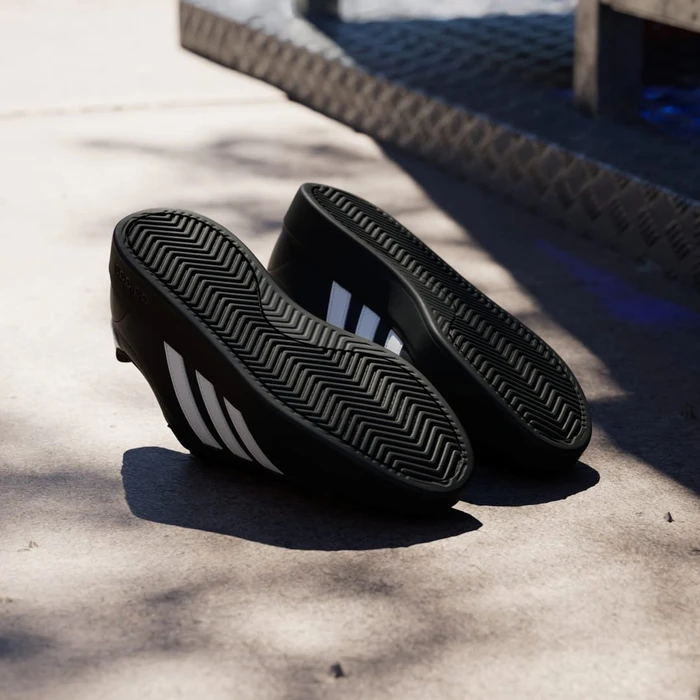 adidas Grand Court 2.0 core black/cloud white/gold metallic