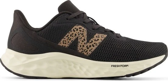 New Balance Fresh Foam Arishi v4 black cement/flat taupe/angora (Damen)