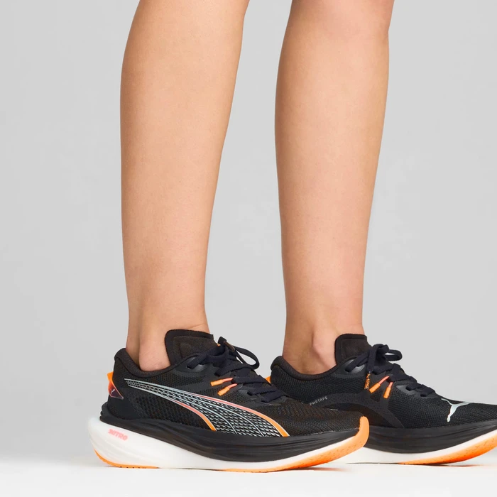 Puma Deviate Nitro 3 puma black/sunset glow/sun stream (Damen)